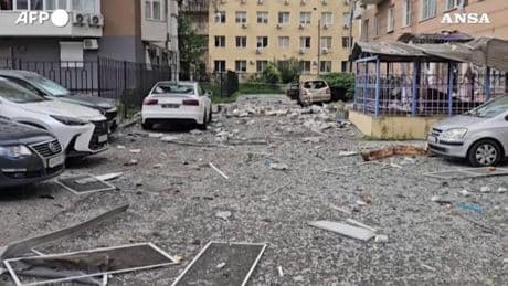 Pioggia di droni russi su Kiev: almeno quattro morti