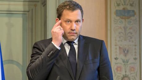 Es geht um Milliarden - Klingbeil lässt von der Leyen abblitzen