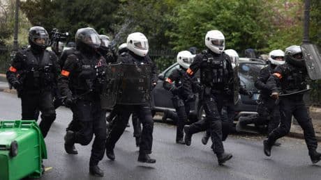Brav-M : deux policiers condamnés à de la prison avec sursis pour des violences en marge d’une manifestation contre la réforme des retraites