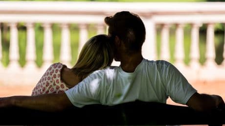 Umfrage: Monogamie ist für viele das Liebesmodell der Wahl