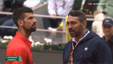 Lío en Roland Garros durante el partido de Djokovic: ¿Qué pedía el serbio?