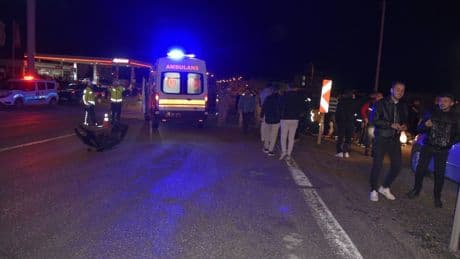 Gümüşhane'de iki araç yayaların arasına daldı: 11 yaralı