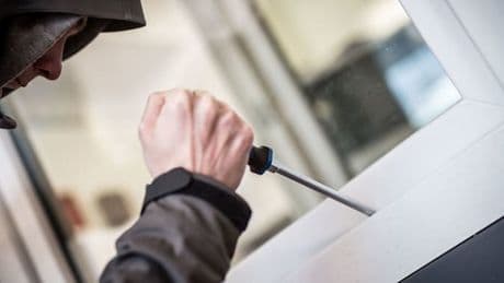 Alarmsysteme, Nachbarn, Förderung – so schützen Sie Haus und Wohnung gegen Einbrecher