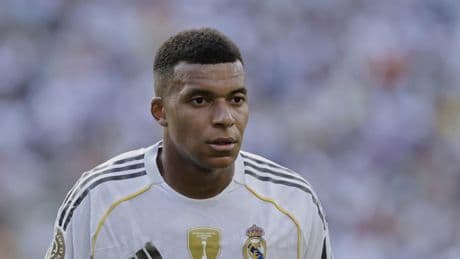 El video viral de la afición del PSG, implacable con Mbappé: "Estamos mucho mejor sin él"