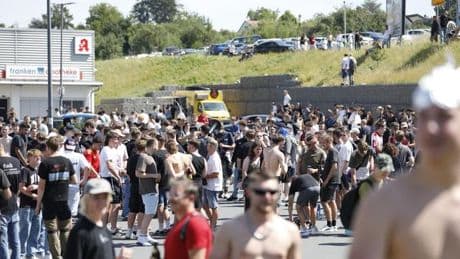 Internet-Streit: Tausende in Altschauerberg - Hater des "Drachenlords"