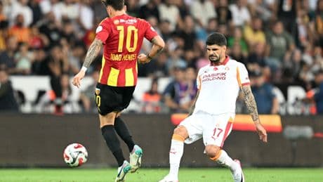 Eren Elmalı: Takıma katkı sağladığım için mutluyum.