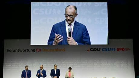 Koalitionsvertrag unterzeichnet - Merz kündigt Regierung der Reformen an