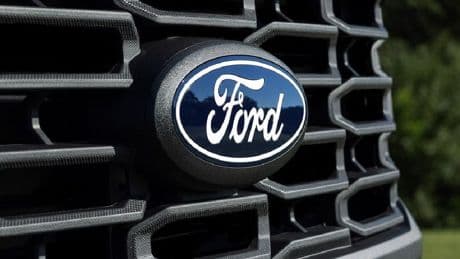 Türkiye’de herkes onu tercih ediyordu! Ford, efsanevi modeli üretimden kaldırdı! Stoklar tüketiliyor