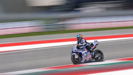 Más allá de Marc Márquez, el Mundial de los mortales es cosa de Álex Márquez y Pecco Bagnaia