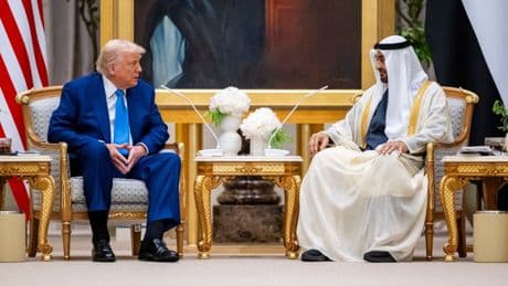 Liveblog USA unter Trump: Trump kündigt Milliarden-Deals mit Vereinigten Arabischen Emiraten an