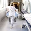 Budget 2026 : comment le gouvernement veut "responsabiliser les patients" pour réduire le coût des soins de santé