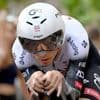 Spanning in Vuelta neemt toe: Almeida sluipt dichter naar leider Vingegaard toe, Ganna wint tijdrit