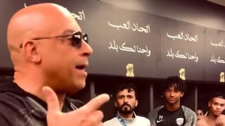 Das geht unter die Haut! - Vin Diesel richtet emotionale Rede an Weltfußballer