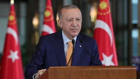 Cumhurbaşkanı Erdoğan'dan A Milli Erkek Basketbol Takımına tebrik