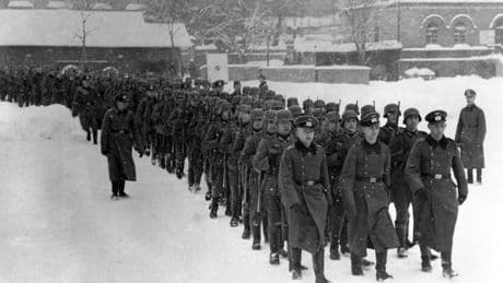 « Le Passage », d’Andrzej Stasiuk : l’odeur de la guerre