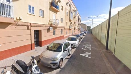 Detenido un bombero jubilado que amenazaba con prender fuego a su casa en San Fernando