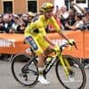 Live Tour | Peloton met geletruidrager Marianne Vos jaagt op tweetal vooraan
