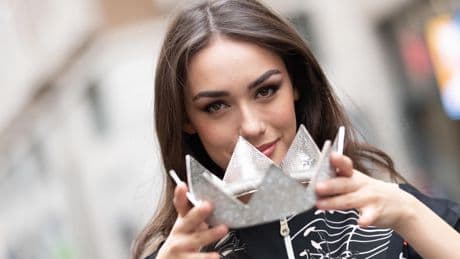 Miss Italia 2025, il nuovo regolamento: stop a OnlyFans e alla chirurgia estetica