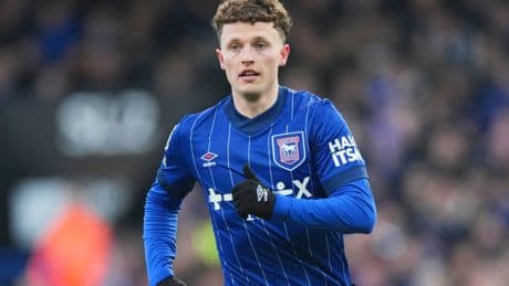 Wrexham smashes its transfer record by signing Broadhead in a deal worth up to $13.5M