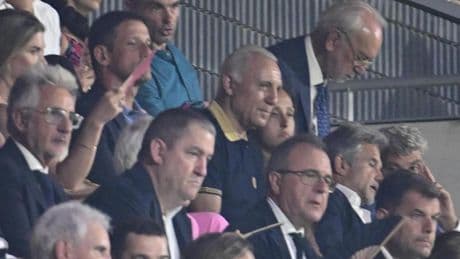 Stoichkov: "A ver si le puedo entregar el Balón de Oro a Lamine"