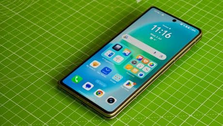 Honor launches the ‘world’s thinnest’ foldable