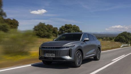 Omoda 9 SHS: el buque insignia de la marca china que con 537 CV planta cara a BYD, Lexus, Renault y Mercedes