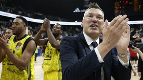 88-98: Histórico Saras Jasikevicius que se lleva el primer billete para la Final Four de la Euroliga