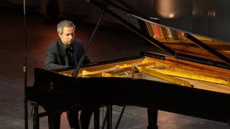 Au Festival Radio France Occitanie Montpellier, le grand Ravel pudique et chatoyant de Bertrand Chamayou