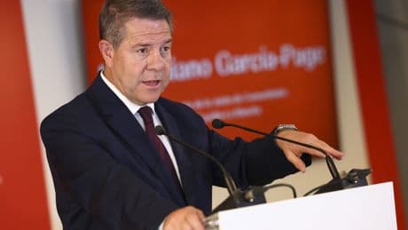 Page dice que "no hay salida digna" para Sánchez y cree que "falta muchísimo por saberse"
