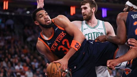 Knicks flip script on Celtics and take charge on the glass