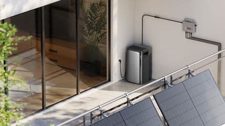 La tormenta perfecta para las eléctricas ocurre en España: excedentes solares diurnos, picos nocturnos... y baterías cada vez más baratas