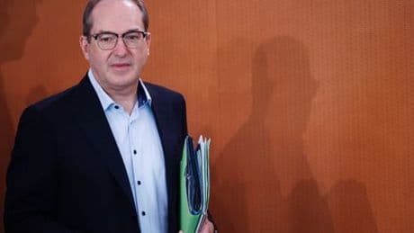 Familiennachzug bei Flüchtlingen: Alexander Dobrindt stoppt Berlins Sonderregeln für Syrer, Iraker und Afghanen