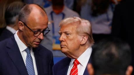 Ukraine-Krieg: Vor Gesprächen in Alaska: Kanzler Merz kündigt weiteres Telefonat mit Trump an