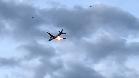 Feuer-Drama im Urlaubsflieger! - Condor-Jet muss in Italien notlanden