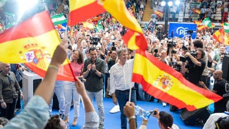 La ponencia política del PP contra la Ley Trans de Irene Montero: protegerá a los menores y el deporte femenino