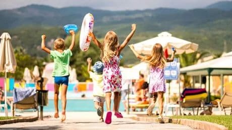 Four waterpark safety tips for parents to know ahead of day trips this summer