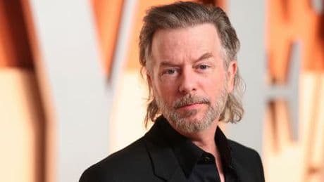 David Spade: Schauspieler hätte fast seine Schusswaffe gegen Autogrammjäger eingesetzt