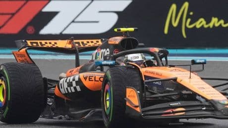 Verrücktes Sprintrennen: Norris bleibt im Miami-Chaos cool – Strafe für Verstappen