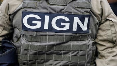 Guyane: des employés de deux mines d'or légales braqués à main armée, le GIGN déployé