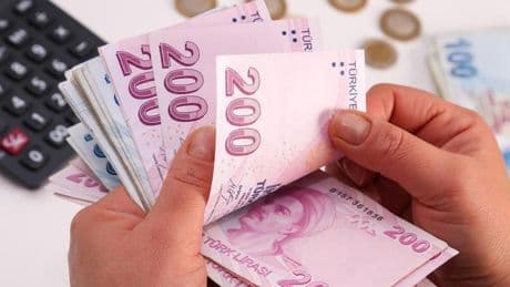 Cari açık beklentilerin altında kaldı