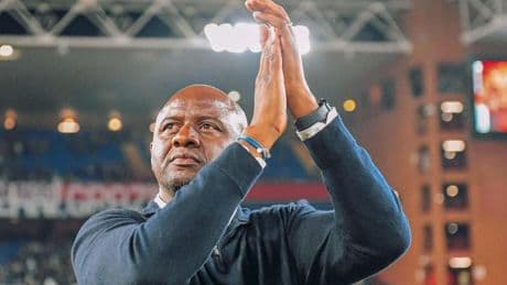 Genoa, ufficiale il rinnovo di Vieira: “Qui sto bene, prolungare è stato naturale. Ora pensiamo al futuro”