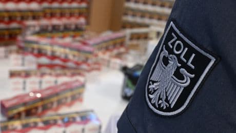 Liveticker Hessen & Frankfurt: Mann hat mehrere hundert Gramm Kokain im Magen