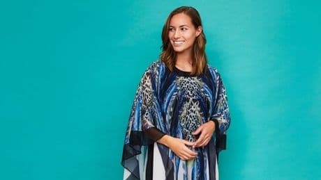 Sommerfavorit 2025: So tragen wir den Kaftan jetzt