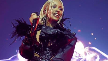 Pourquoi les femmes sont si invisibilisées dans les festivals d’été
