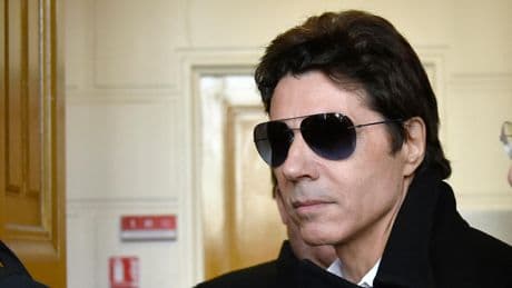 « Je ne suis ni un terroriste, ni Fourniret » : Jean-Luc Lahaye revient sur ses mises en examen