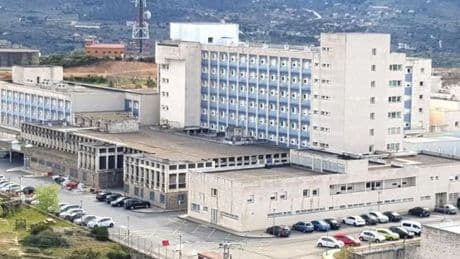 Cuatro muertos tras un choque entre dos turismos cerca de Plasencia
