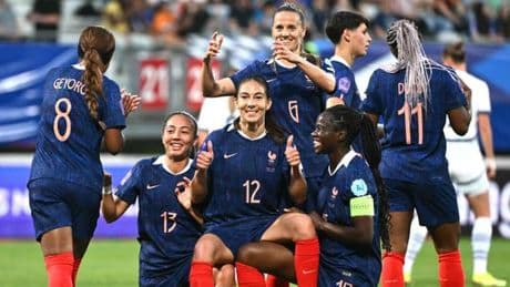 Football : en maîtrise et sans ménagement, les Bleues dominent la Suisse en Ligue des nations