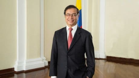 Kolombiya'dan ABD'nin Venezuela açıklarına savaş gemisi göndermesine tepki