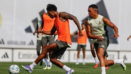 Trent Alexander-Arnold's team-mate blasts Real Madrid boss Xabi Alonso after being subbed