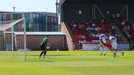 Stirling boss has sunny outlook despite sweltering Hamilton opening defeat